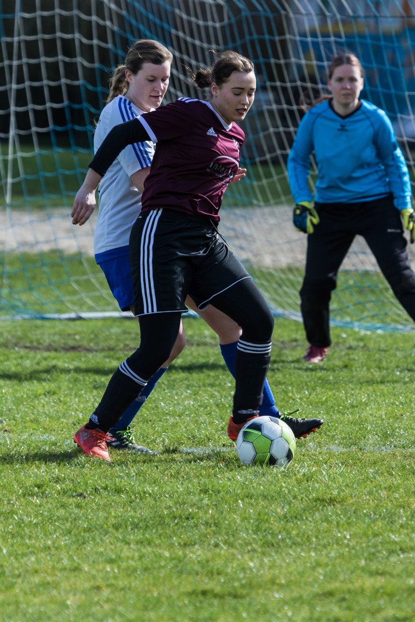 Bild 117 - Frauen TSV Wiemersdorf - VfL Struvenhuetten : Ergebnis: 3:1